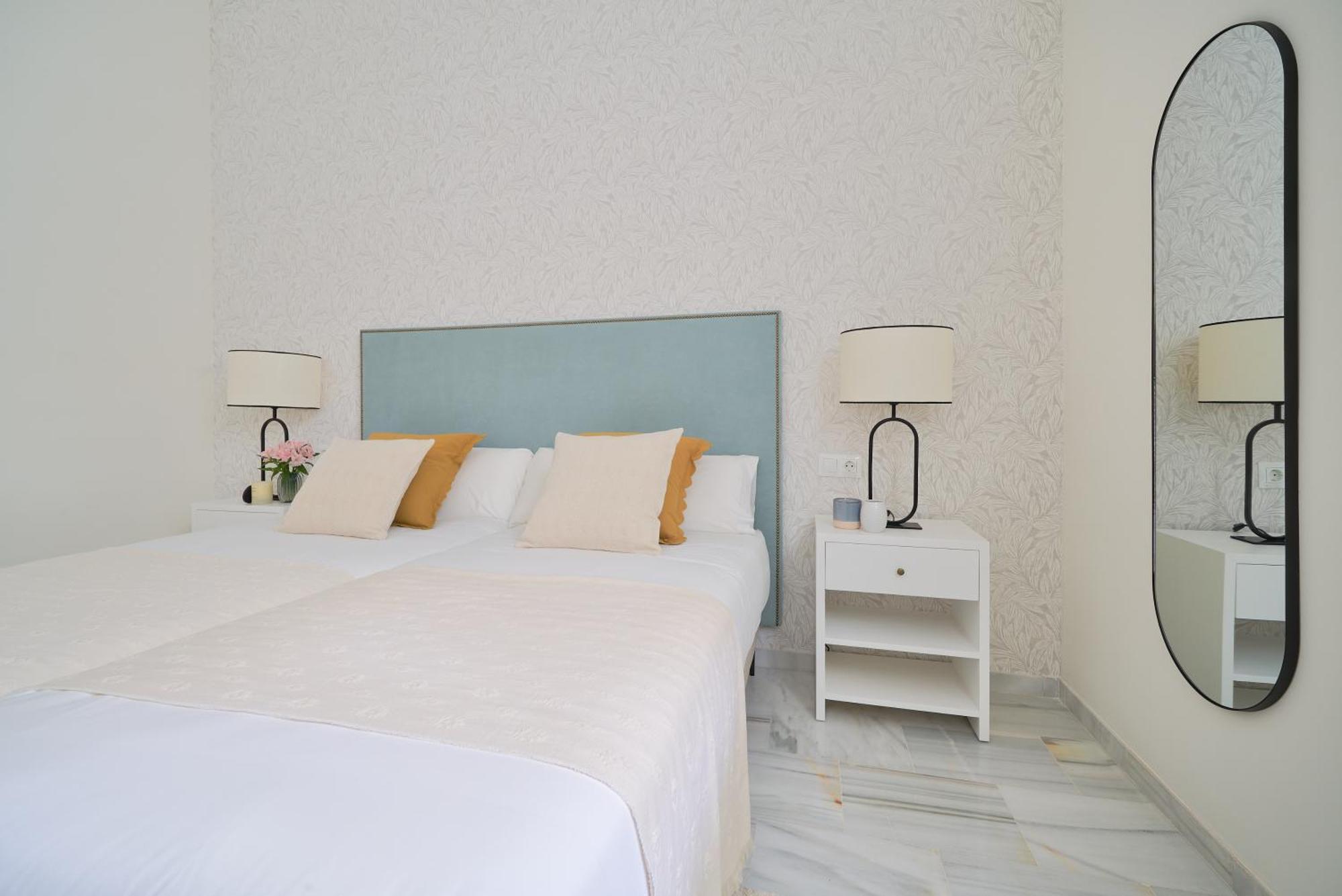 Iloftmalaga Carreteria - Rosaleda Apartment Bagian luar foto
