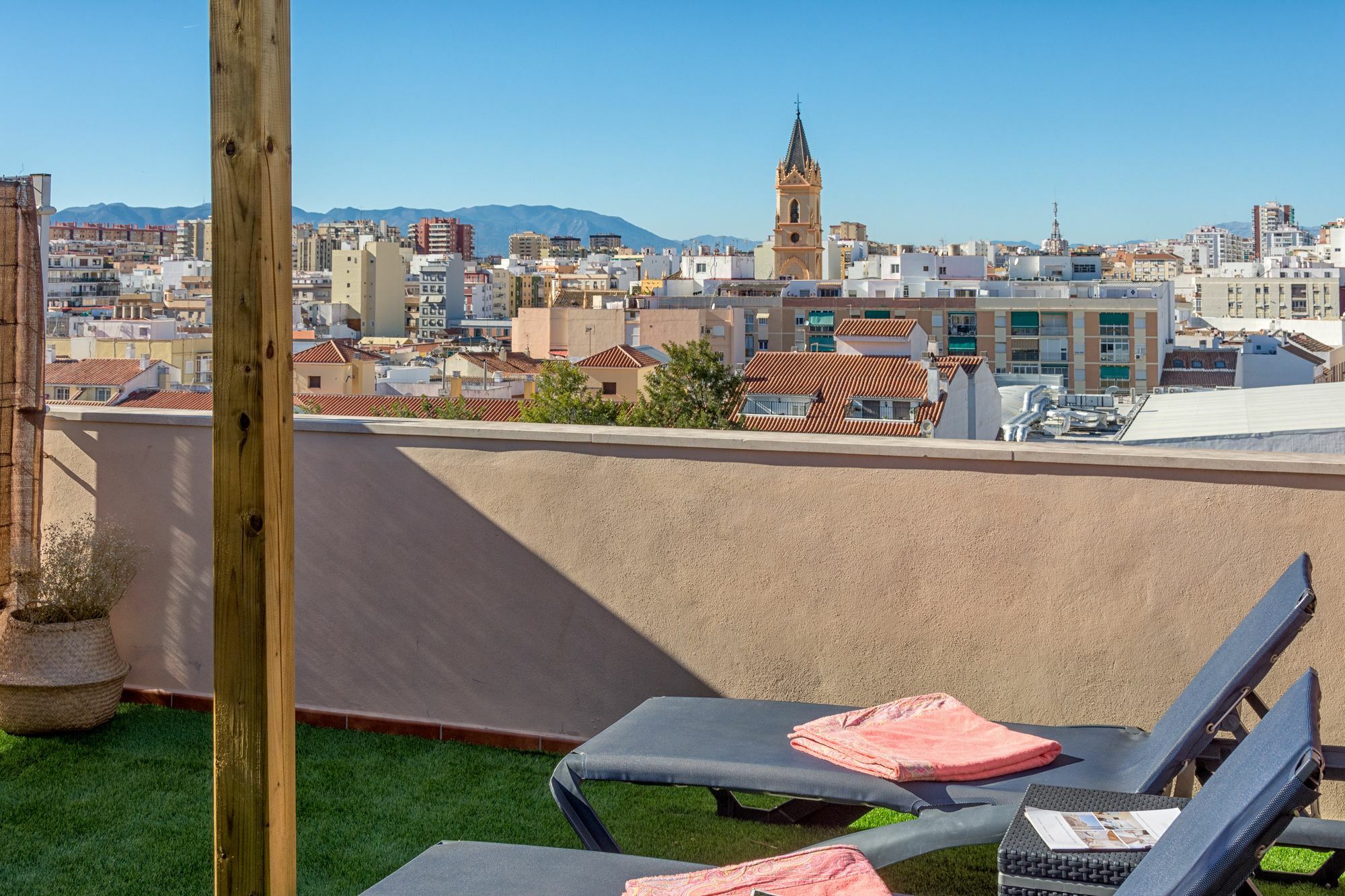 Iloftmalaga Carreteria - Rosaleda Apartment Bagian luar foto